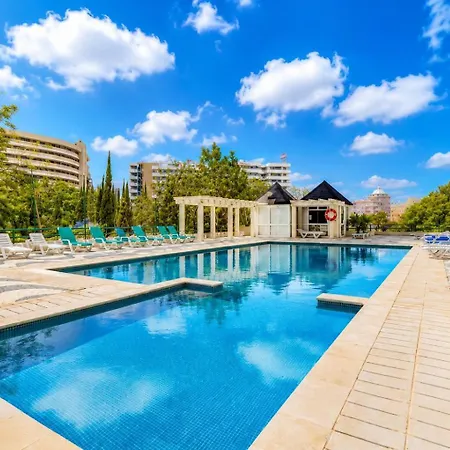 Talia - Center Whit Pool- *