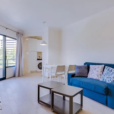Talia - Pool Center - Apartment *