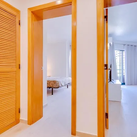 Talia - Pool Center - Appartement *